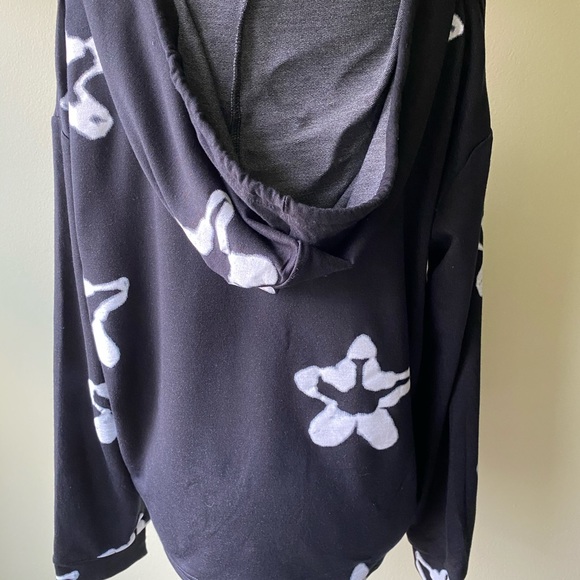 NWT Sportelle Lightweight Hoodie - Picture 3 of 7